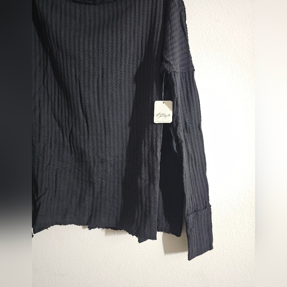 Free People Top - Picture 4 of 9